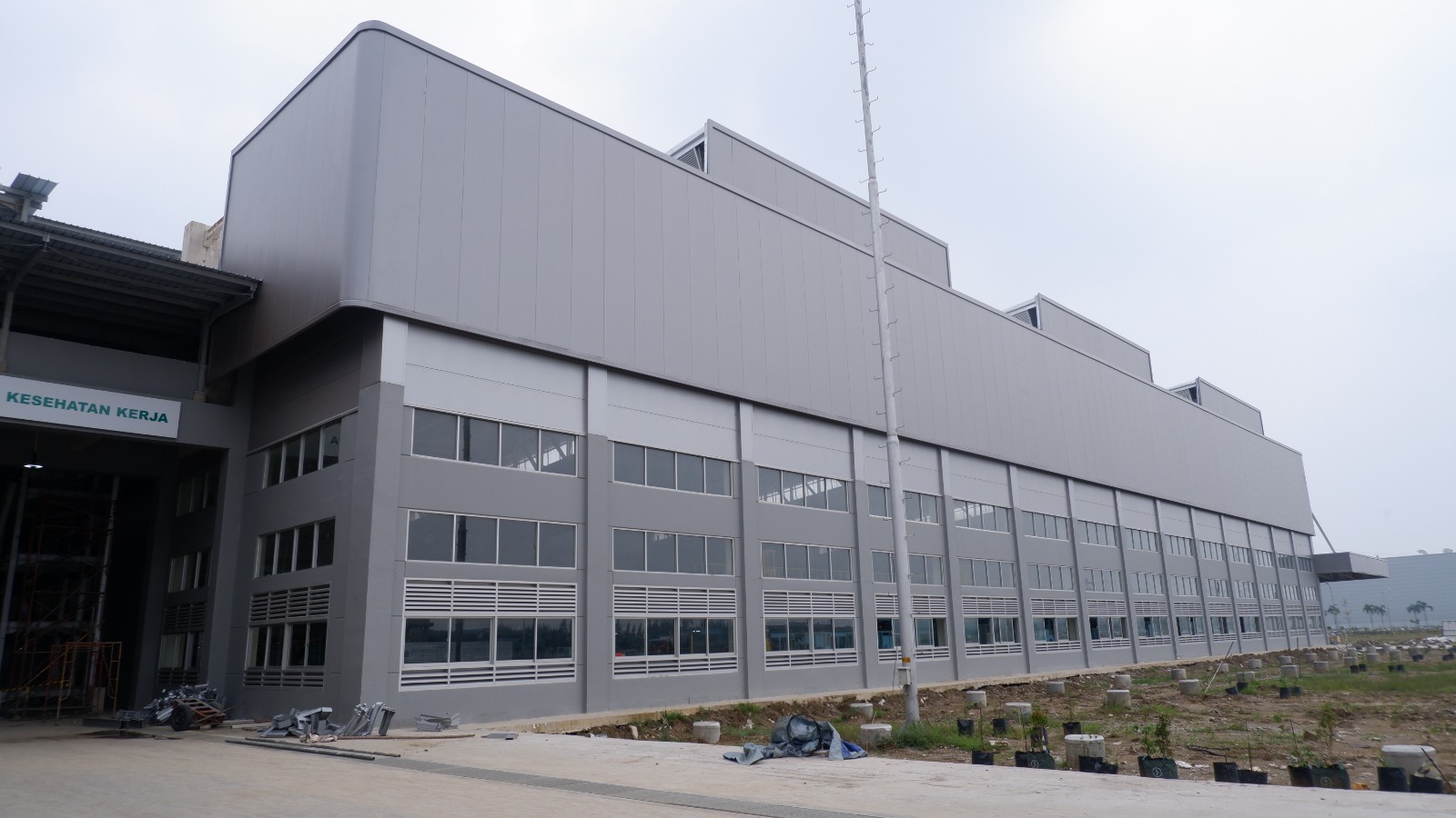 Bangun Lebih Cepat dengan Zelltech Sandwich Panel